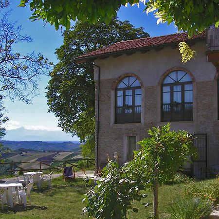 Casa Branzele Bed & Breakfast Trezzo Tinella Exterior photo