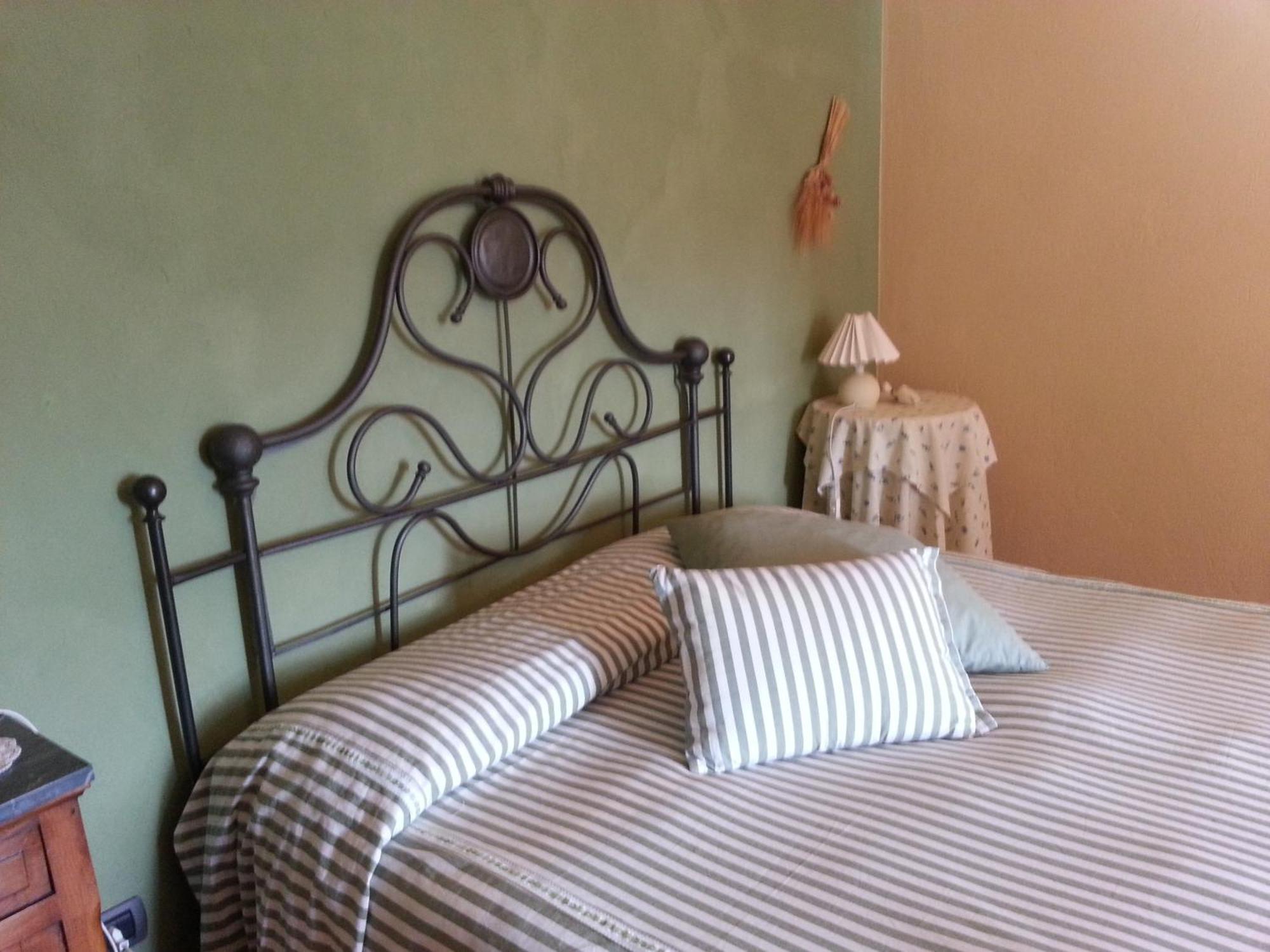 Casa Branzele Bed & Breakfast Trezzo Tinella Room photo